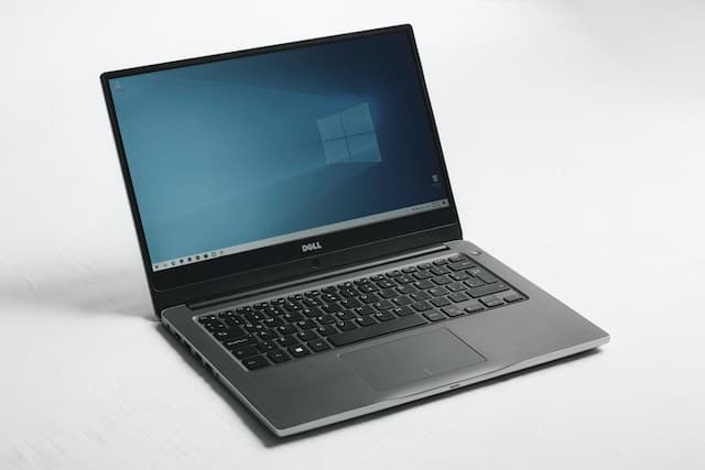 Dell XPS 15 Laptop
