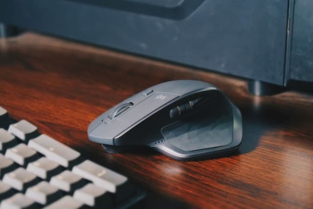 Wireless Gaming Mouse